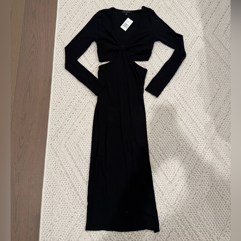 FORE long sleeve black midi dress with size cutouts & side skirt slit. XS - NWT